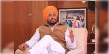 Read more about - পাঞ্জাবের ১৬তম মুখ্যমন্ত্রী হিসেবে শপথ নিলেন চরণজিৎ সিং চান্না