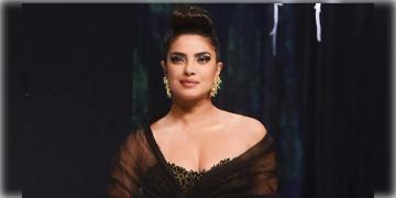 Read more about - তিন বছর পর নিজের শহরে, জুহুর সমুদ্র সৈকতে মন ভরে শ্বাস নিলেন অভিনেত্রী প্রিয়াঙ্কা চোপড়া