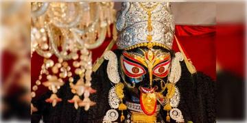 Read more about - Online Puja Fraud | বড় মা, তারা মা, ভবতারিণীর কাছে অনলাইনে 'পুজো' দেওয়ার নামে প্রতারণা! রিষড়া থেকে গ্রেফতার অভিযুক্ত