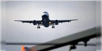 Read more about - AWOS in Kolkata Airport | ঝড়, বৃষ্টি, কুয়াশা আর কাবু করতে পারবেনা বিমানকে, কলকাতা বিমানবন্দরে চালু হচ্ছে AWOS