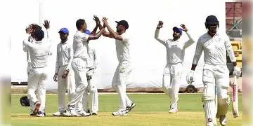 Read more about - ৮৭ বছরের ইতিহাসে এই প্রথম বাতিল করা হলো  রঞ্জি ট্রফি                   