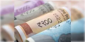 Read more about - এই ব্যাঙ্কে আপনি নতুন বছরে পাবেন নতুন সুদ। কিন্তু কোথায়, জেনে নেওয়া যাক  