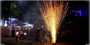 Read more about - Kolkata-Diwali | দীপাবলি-ছট পুজোয় আগাম সতর্কতা, ৫১ টি অতিরিক্ত অস্থায়ী ফায়ার স্টেশন তৈরি পুলিশের