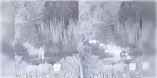 Read more about - BSF | ভারত-পাক লড়াইয়ের মধ্যে কাশ্মীর হয়ে দেশে অনুপ্রবেশের চেষ্টা জেহাদিদের, ৭ জঙ্গিকে নিকেশ করলো BSF!