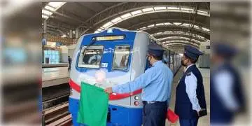 Read more about - Kolkata Metro-চালু হওয়ার সাথে সাথে স্মার্ট কার্ডের ভ্যালিডিটিও বাড়ানো হল  যাত্রীদের সুবিধার্থে