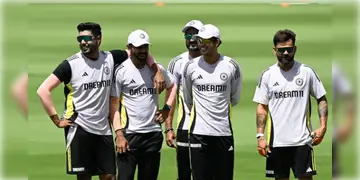 Read more about - IND vs AUS | ব্রিসবেন টেস্টে ভারতের দলে একাধিক পরিবর্তন! দেখুন ইন্ডিয়া টিমের সম্ভাব্য একাদশ