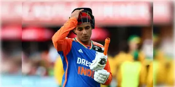 Read more about - Abhishek Sharma | দ্বিতীয় টি২০ ম্যাচের আগেই বিপাকে ভারত, চোটে কাবু তারকা ওপেনের অভিষেক শর্মা