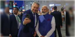 Read more about - India-Austria । প্রায় ৪০ বছর পর অস্ট্রিয়া সফরে গেলেন ভারতীয় প্রধানমন্ত্রী! মোদিকে স্বাগত জানাতে অর্কেস্ট্রায় বাজানো হলো 'বন্দে মাতরম'!