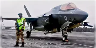 Read more about - Britain Fighter Jet | হচ্ছে না মেরামতি, ২০ দিন ধরে কেরলে দাঁড়িয়ে যুদ্ধবিমানটিকে কীভাবে ফেরত নেবে ব্রিটেন?