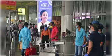 Read more about - Kolkata Airport | ভারত পাক যুদ্ধের আবহে হাই অ্যালার্ট কলকাতা বিমানবন্দরে!