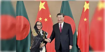 Read more about - Bangladesh-China । চিনের সঙ্গে ১৪টি চুক্তি স্বাক্ষর করবে বাংলাদেশ! কূটনৈতিক সম্পর্কের ৫০ বছরপূর্তি উপলক্ষে একাধিক পরিকল্পনা নিয়েও হবে আলোচনা!