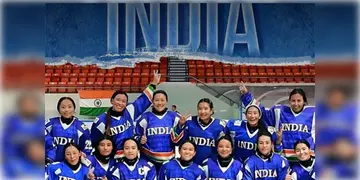 Read more about - Indian Women Ice Hockey | সরঞ্জাম ধার নিয়ে চলতো প্রশিক্ষণ, সেই ভারতের মহিলা আইস হকি টিম পদক জিতে লিখলো ইতিহাস!