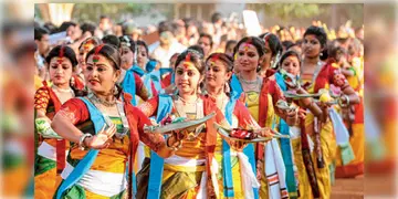 Read more about - VisvaBharati University | বিশ্বভারতীর বসন্ত উৎসবে কড়াকড়ি, বহিরাগতের প্রবেশ নিষিদ্ধ এবারও