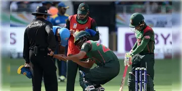 Read more about - Tamim Iqbal | ম্যাচ চলাকালীনই দুবার হার্ট অ্যাটাক! হাসপাতালে নিয়ে গেলে ক্রিকেটারের হার্টে মিললো ব্লকেজ!
