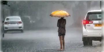 Read more about - West Bengal Weather | নিম্নচাপের জেরে আগামী কয়েকদিন বর্ষণে ভিজবে দক্ষিণবঙ্গ! বৃষ্টি বাড়বে উত্তরেও! কমতে পারে তাপমাত্রা!