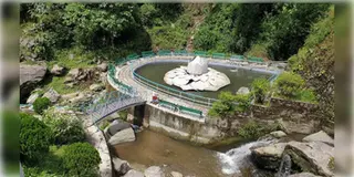 Read more about - Darjeeling | গ্লেনারিজ-এর পর এবার বন্ধ হয়ে গেল দার্জিলিংয়ের রক গার্ডেন, মনখারাপ পর্যটকদের