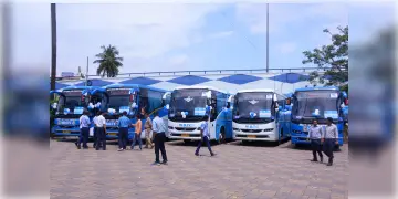 Read more about - WB New Bus Service | পরিবহণ ব্যবস্থা উন্নত করতে চালু হবে ১২টি নতুন রুটে সরকারি বাস পরিষেবা!