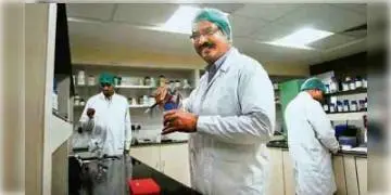 Read more about - কলকাতায় করোনা ভ্যাকসিনের চূড়ান্ত পর্যায়ে ট্রায়াল ডিসেম্বরে! দিল্লি, মুম্বই,হায়দরাবাদেও হবে ট্রায়াল।