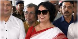 Read more about - Taslima Nasrin | অবশেষে প্রায় ২০ বছর পরে আবার কলকাতায় ফিরলেন তসলিমা নাসরিন!