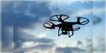 Read more about - Shiliguri | শিলিগুড়ি সহ দার্জিলিংয়ের ‘চিকেনস নেক’ এলাকায় ড্রোনে ছবি তোলা  নিষিদ্ধ করলো পুলিশ!