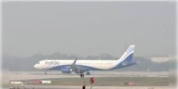 Read more about - IndiGo Flights | ১ দিনে ২০০ উড়ান বাতিল! বিপাকে ইন্ডিগো, 'কর্মীর অভাব'- সাফাই কতৃপক্ষের