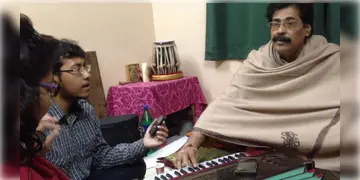 Read more about - Sanjay Chakrabarty | নাবালিকা ছাত্রীকে যৌন হেনস্থার অভিযোগ! গ্রেফতার পণ্ডিত অজয় চক্রবর্তীর ভাই সঙ্গীত শিল্পী সঞ্জয় চক্রবর্তী