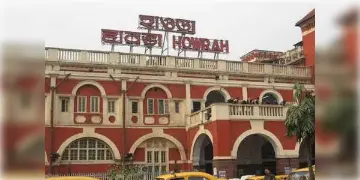 Read more about - Railway Station | স্টেশনে স্টেশনে বাজছে 'ভোজপুরি গান', চাপা পড়ে যাচ্ছে রেলের ঘোষণা, ক্ষুদ্ধ যাত্রীরা