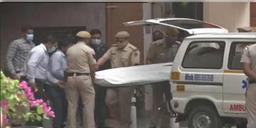 Read more about - বিজেপি সাংসদ রামস্বরূপ শর্মার অস্বাভাবিক মৃত্যু, দিল্লিতে উদ্ধার ঝুলন্ত দেহ