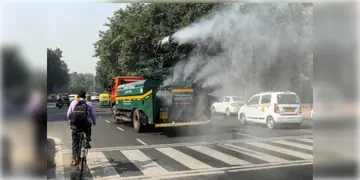Read more about - Delhi Air Pollution | বাতাসে বিষ! দিল্লিতে চালু হল GRAP-4, বন্ধ স্কুল-কলেজ, নিষিদ্ধ নির্মাণ কাজ!