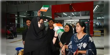 Read more about - Iran Airspace | শুধুমাত্র ভারতীয়দের জন্য আকাশসীমা খুলে দিল ইরান সরকার! দেশে ফিরছেন আটকে পড়া ভারতীয়রা!