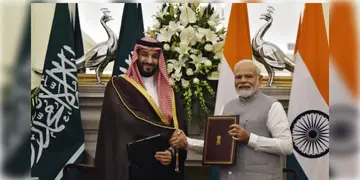 Read more about - Narendra Modi | অপরিশোধিত তেল নিয়ে চুক্তি-সহ হতে পারে ৬টি মউ সাক্ষর! দুদিনের সফরে সৌদি আরবে প্রধানমন্ত্রী মোদি!