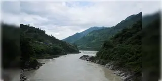 Read more about - China Mega Dam | ব্রহ্মপুত্রে নদের ‘জলবোমা’বাঁধ তৈরী করছে চিন! শুকিয়ে যেতে পারে নদের ৮৫ শতাংশ জল!