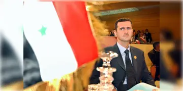 Read more about - Bashar Al Assad | বেঁচে আছেন সিরিয়ার গদিচ্যুত 'পলাতক' প্রেসিডেন্ট বাশার! কোথায় আশ্রয় নিয়ে রয়েছেন আসাদ?