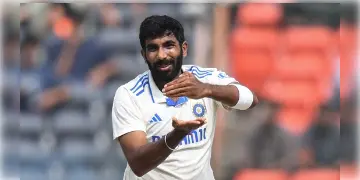 Read more about - IND vs ENG- Bumrah | লন্ডনে ভরসা বুমরাহ! চোট থেকে ফিরেই দুখানা বিশ্বরেকর্ড ঝুলিতে পুরলেন তারকা পেসার