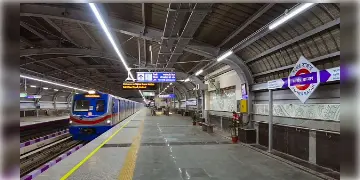 Read more about - Kolkata Metro | সোমবার, ছটপুজোর দিন ব্লু লাইন ও গ্রিন লাইনের পরিষেবায় কাটছাঁট, কটায় শেষ মেট্রো? জেনে নিন