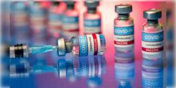 Read more about - Covishield Vaccine | কোভিশিল্ড ভ্যাকসিনের মারাত্মক পার্শ্বপ্রতিক্রিয়ার কথা আদালতে স্বীকার করলো সংস্থা! হতে পারে বিরল রোগ টিটিএস! কতটা ভয়ানক এই রোগ?