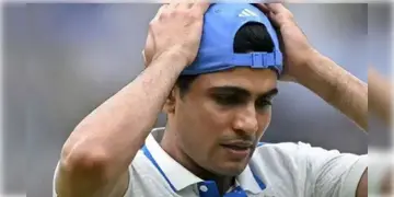 Read more about - India vs Australia Test Match । বর্ডার গাভাস্কার ট্রফিতে চিন্তা বাড়াচ্ছে ভারতীয় ব্যাটসম্যানরা, প্রস্তুতি ম্যাচে চোটের কবলে শুভমান গিল