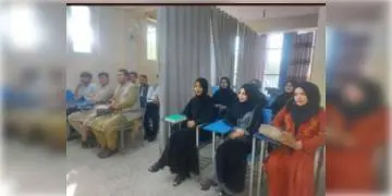 Read more about - আফগানিস্তানের বিশ্ববিদ্যালয়ে  শুরু হয়েছে ক্লাস, পর্দা আড়াল করে আলাদা বসানো হয়েছে ছাত্র-ছাত্রীদের