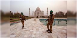 Read more about - Taj Mahal Bomb Threat | তাজমহলে বোমাতঙ্ক! স্থাপত্য চত্বরে তড়িঘড়ি পৌঁছায় বম্ব স্কোয়াড