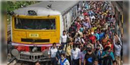 Read more about - Local Train । ৩০ থেকে ১০! ৫৬৩টি লোকাল ট্রেনের ভাড়া কমতে চলছে তিনগুণ!