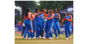 Read more about - Women's U19 T20 WC | বাংলাদেশকে হারিয়ে মেয়েদের অনূর্ধ্ব ১৯ টি২০ বিশ্বকাপের সেমিফাইনালে ভারত!