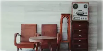 Read more about - Wooden Furniture | বর্ষায় ফুলে যাচ্ছে কাঠের দরজা জানালা? দেখে নিন কীভাবে যত্ন নেবেন কাঠের আসবাবের!