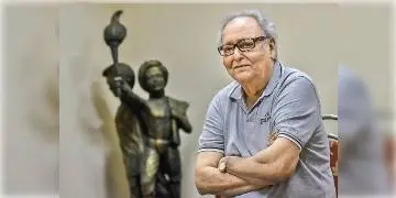 Read more about - ট্র্যাকিওস্টমি সফল হয়েছে সৌমিত্র চট্টোপাধ্যায়ের, করা হবে প্লাজমাফেরেসিস।