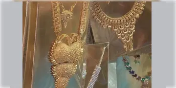 Read more about - Bangladesh GI Tag | জিআই ট্যাগের স্বীকৃতি পেল বাংলাদেশের দক্ষিণের জেলা গোপালগঞ্জের ঐতিহ্যবাহী ব্রোঞ্জের গয়না