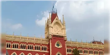 Read more about - স্কুলে আসছে না পড়ুয়া! স্কুল বাঁচাতে শিক্ষক নিয়োগের সিদ্ধান্ত নিতে বলল আদালত