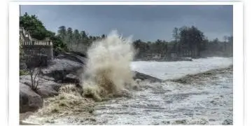 Read more about - অক্টোবরে একটি ঘূর্ণিঝড় আছড়ে পড়তে পারে বলে আশঙ্কা আবহাওয়া দফতরের