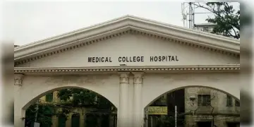Read more about - Calcutta Medical College | মেডিকেল পড়ুয়াকে শ্লীলতাহানি অ্যানাটমি প্রফেসরের, আন্দোলনের চাপে পদত্যাগ করলেন অভিযুক্ত