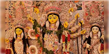 Read more about - Basanti Puja | বসন্ত মহামারীর কবল থেকে বাঁচতে বাসন্তী পুজোর আরাধনা শুরু করেন নদীয়াড়ার গ্রামবাসীরা! আজও পুজোর চারদিন গোটা গ্রামে নিষিদ্ধ আমিষ খাবার!