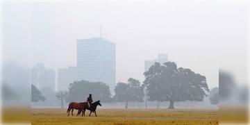 Read more about - Weather Update | নতুন বছরে শীতের কবলে কলকাতা, একনজরে মহানগরের আজকের আবহাওয়া আপডেট