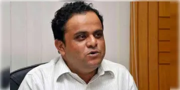 Read more about - শিক্ষক নিয়োগের ক্ষেত্রে স্বস্তির বার্তা, পশ্চিমবঙ্গে ১৫০০০ শিক্ষক নিয়োগের ঘোষণা করলেন শিক্ষামন্ত্রী